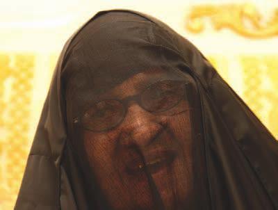 العدد 183 من أغاني المهد في البحرين الراوية أم محمد المعراج البسيتين تتمنى األم أن يفنى األقارب الذكور لكل من ال يتملى بحالوة إبنها ويقول له) يا سكر( وأن ال يبقى منهم سوى العجوز وزوجها.