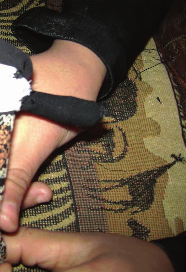 43 Ce jouet est réservé aux seuls enfants de sexe féminin et son nom est connu parmi les tribus bédouines du sud de la Jordanie, comme celles des Amarines de la région de Pétra ou celles qui vivent
