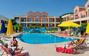 Tο Eleftheria Hotel προσφέρει μια μεγάλη εξωτερική πισίνα.