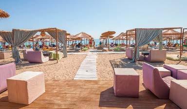 5 διαν/σεις 7 διαν/σεις Ημιδιατροφή PLUS 20/6-13/7 14/7-31/7 25/8-1/9 01/08-24/08 20/6-13/7 14/7-31/7 25/8-1/9 01/08-24/08 Δίκλινο S.V. 270 300 345 380 420 480 3o ατομο 195 215 240 263 295 335 Οικογ.