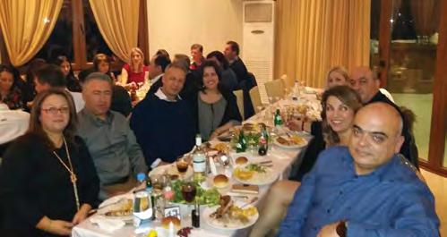 Πλήθος κόσμου αλλά και εκπρόσωποι τής τοπικής κοινωνίας έδωσαν το παρόν στηρίζοντας τίς δυο Ενώσεις και το δυσκολο έργο τους, διασκεδάζοντας μέχρι πρωιαςγ Την Εκδήλωση τίμησαν με την παρουσία τους.