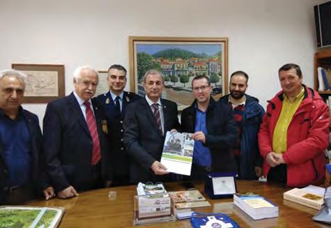 00'πραγματοποιήθηκαν παρουσία του Αναπληρωτή Διευθυντή Ζακύνθου, των αστυνομικών της Διεύθυνσης, εκπροσώπων των Τοπικών Αρχών και παραγωγικών φορέων, τον Υπεύθυνο Δημοσίων Σχέσεων του Εθνικού