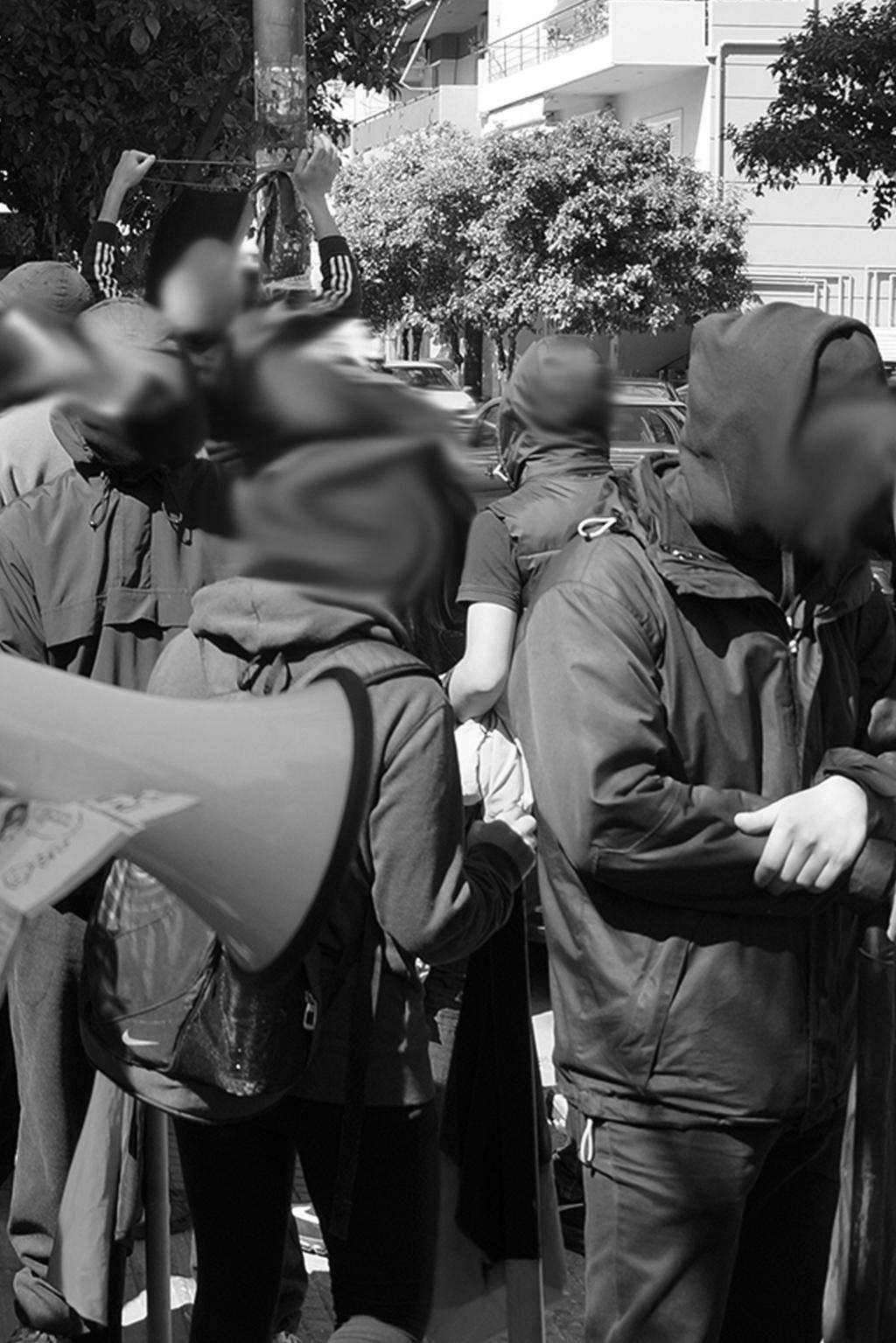 σαφώς...) έχει φτιαχτεί η τέλεια εικόνα. Της αριστερής όψης του ελληνικού κράτους. εν έχει νόημα να εκπλησσόμαστε.