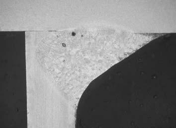 66 Chapter 5. A welded T-joint subjected to 4-point bending brace cold lap no fusion chord l a Figure 5.4: Cross section of the weld. Table 5.1: Constants in Basquin's law for batches 1 and 2.