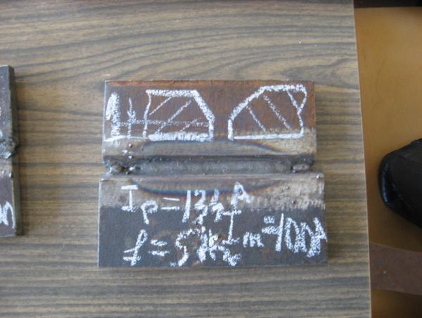 In acest sens au fost pregătite şi sudate 3 probe cu diferite forme de rost şi de dimensiuni: a. Sudarea cap la cap cu rost în Y: α = 60⁰; b = 2mm; c = 1,5mm; s = 10mm; b.