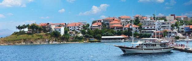 Croaziera spre Ammouliani 4 Din Ormos Panagias pana in Ammouliani pentru inot (pranz) Croaziera pentru inot si distractie spre insulele Drenia din Ammouliani urmata de vizitarea insulei Ammouliani