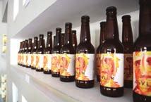 Στο κατάστημα «Beer & Deli» του Πωλ Εμμανουηλίδη μπορεί να προμηθευτεί κανείς όλα τα απαραίτητα σύνεργα για να επιδοθεί στο home brewing.