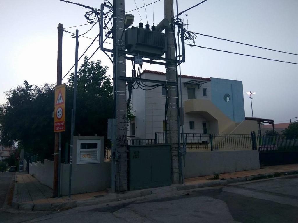 Εικόνα 4. Δίστυλος υποσταθμός επί της Οδού Κλειτάρχου Η πρώτη μέτρηση πραγματοποιήθηκε στον δίστυλο υποσταθμό της Εικόνας 4.