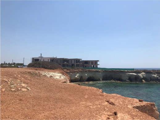 Σύσταση: Εκφράσαμε την άποψη ότι οι κίνδυνοι από παράκτιες αναπτύξεις και ακτοτουριστικές δραστηριότητες θα πρέπει να τύχουν της δέουσας αξιολόγησης ώστε να σχεδιαστούν μέτρα για μετριασμό τους.