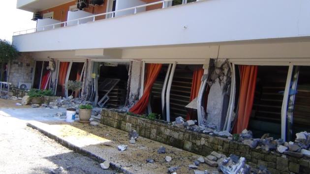 Βλάβες λόγω Σεισμών Κεφαλονιάς 2014 Το κτήριο υπέστη σοβαρές βλάβες λόγω της σεισμικής ακολουθίας που έλαβε χώρα στην Κεφαλονιά το 2014, με αποτέλεσμα να