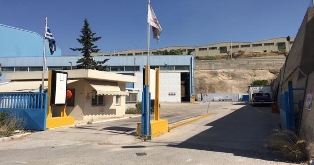 οποίο θα είναι πλήρως συμβατό με τους κανόνες ασφάλειας και προστασίας του περιβάλλοντος όπως αυτοί καθορίζονται από την Εθνική και Κοινοτική Νομοθεσία. 3.2.