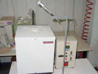 Εικόνα 4.2 Δοκιμή θερμικής κατεργασίας σε κάθετο φούρνο Thermawatt TGT 50 Εικόνα 4.