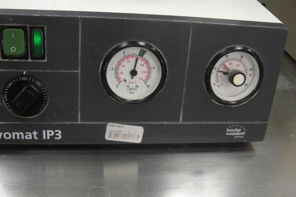 Polimerizacija se odvija pri 80 bara, 23 C i traje 15 minuta.