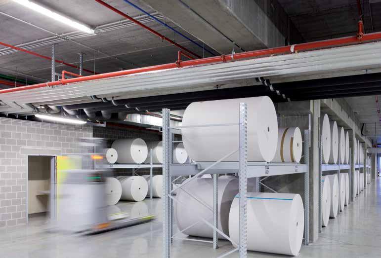 Agregatele de răcire răcite cu apă, eficiente, profitabile şi uşor de întreţinut de la Daikin sunt adecvate mai ales pentru aplicaţii industriale critice, unde este imperativă o precizie a