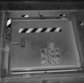 The safety switch can be characterized as a switch which is assigned to the safety circuit, and its interruption has as a consequence the stopping of the elevator from moving.