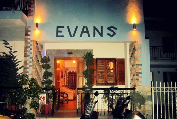 EVANS STUDIO Το κεντρικό Evans Studio αποτελείται από εννέα πλήρως εξοπλισμένα δωμάτια μέγιστης