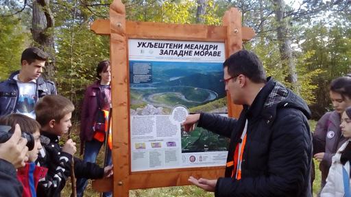 ЕДУКАТИВНА СТАЗА КАБЛАР На иницијативу Географско-еколошког друштва Чачак, а у сарадњи са Планинарским друштвом Каблар и уз подршку Туристичке организације Чачак и Министарства пољопривреде и заштите