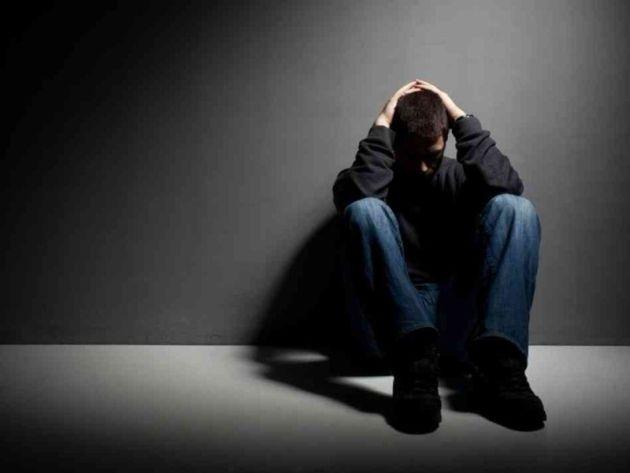 Αναπνευστικές παθήσεις όπως πνευμονία λόγω λοιμογόνων παραγόντων και παθήσεις όπως κίρρωση λόγω