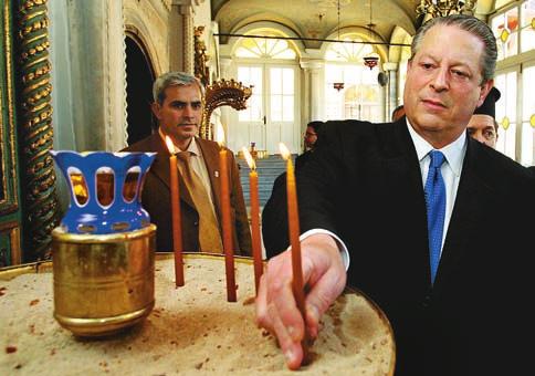 During the hour long meeting they discussed issues of mutual concern on the environment. Mr. Gore recalled the 1997 Patriarchal Visit to the U.S.