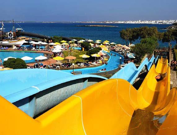 Τέλεια εναρµονισµένο µε το όµορφο Παριανό περιβάλλον, είναι ένας µοναδικός τόπος ηρεµίας και χαλάρωσης, µε