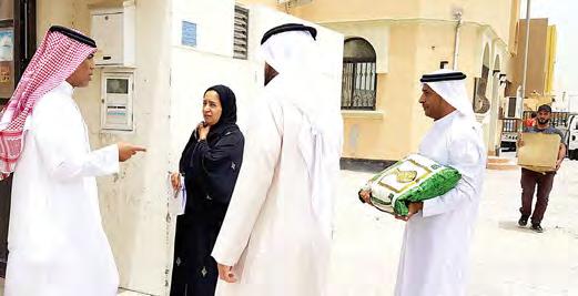 الخدمات المقدمة وتفقد احتياجات المواطنين بصصورة مباش رة حيش اسستعرضض حميدان ا مام الهضضور كيفية الاسستفادة من الخدمات المتنوعة التي تقدمها الوزارة لجميع في ات وش راءه المجتمع والجهود المبذولة لتيسسير
