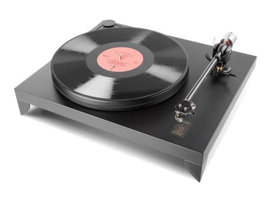 VALORE PLUS- 425 Turntable - Belt driven rigid Turntable made of 30mm MDF plinth Acrylic Platter Supplied with 9 B-5 arm and Dust Cover 425mm Large x 360mm Deep 12Volt External PSU and Speed Control.