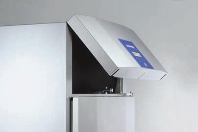 HFC free Zamrzovalniki Sodoben in prakti~en elektronski nadzorni sistem Precizna elektronska komandna plošëa, kombinirana z optimiziranimi hladilnimi komponentami omogoëa profesionalno hlajenje.
