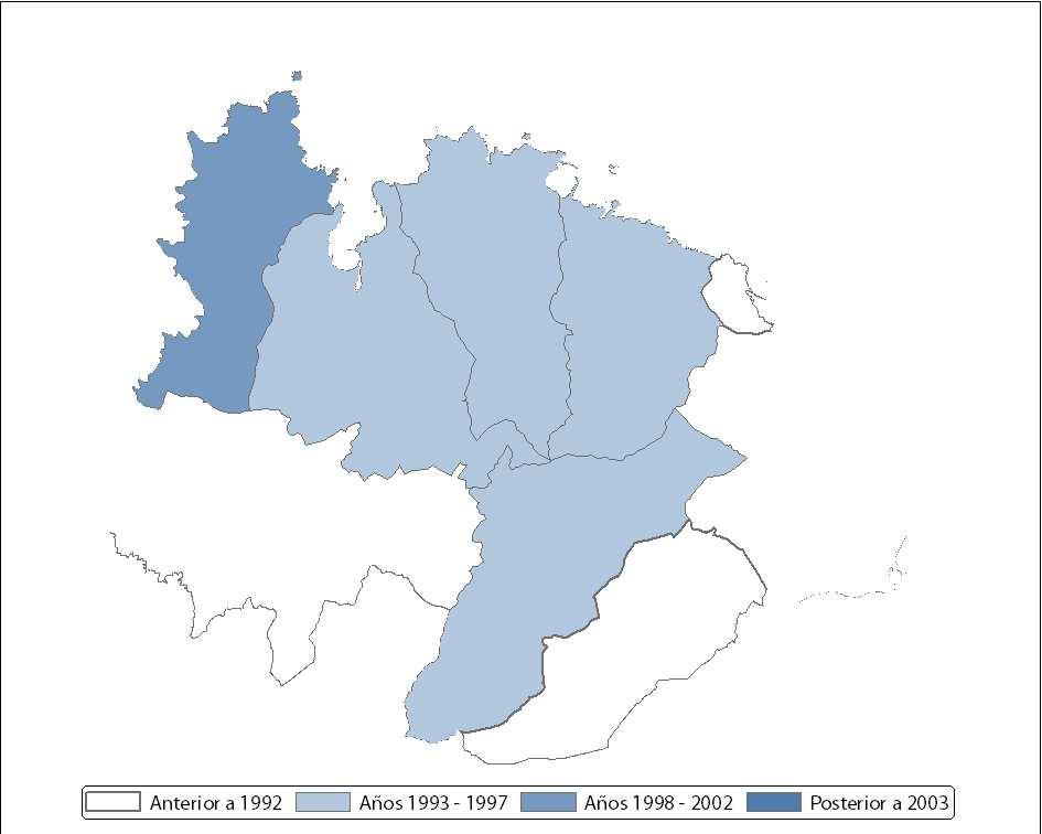 8.000 habitantes. A rede de saneamento máis extensa é a dos concellos de Viveiro e Foz. 20 3.3.3 Gas Mapa 3.4. Estrutura básica das redes de saneamento na área funcional. Fonte: Augas de Galicia 3.