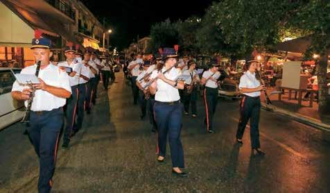 of CIOFF (International Council of Organizations of Folklore Festivals and Folk Arts), one of the formal collaborators Η Ουκρανία είναι μία από τις πολλές συμμετοχές των ξένων χωρών.