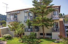 ΚΟΣΤΟΣ ΚΑΤ ΑΤΟΜΟ ΜΈ ΤΟ ΔΙΚΟ ΣΑΣ ΜΈΣΟ, ΜΈ LIGHT ALL INCLUSIVE Περίοδος Νύχτες Sv 3ο άτομο 15/6-7/7 ΗΜΙΔΙΑΤΡΟΦΗ 8-22/7 & 27/8-9/9 LIGHT ALL INCLUSIVE 23/7-26/8 LIGHT ALL INCLUSIVE 5 245 185 7 340 250 5