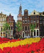 Άφιξη και μεταφορά στο ξενοδοχείο NOVOTEL AMSTERDAM CITY 4* (www.novotel. com) ή στο BLUE SQUARE 4* (www.xohotels.com).το βράδυ ετοιμαστείτε για μία βόλτα με τον αρχηγό μας στα περίφημα κόκκινα φανάρια.