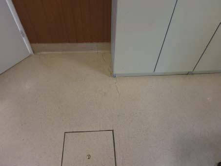 V kolikor bi se želelo sanirati le razpoke v talni plošči, na način odpiranja razpok in zalivanja le teh s podaljšano cementno malto, mrežico ali podobnimi ukrepi, bi se jih lahko zakrilo le začasno,