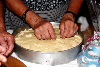Υπάρχουν κάποια συγκεκριμένα φαγητά που μαγειρεύεται σε γιορτές,όπως Χριστούγεννα,γιορτές Αγίων,γάμους,βαπτίσεις κλπ; Χριστούγεννα εμείς εδώ στην Μεσσηνία φτιάχνουμε το χοιρινό με σέλινο.