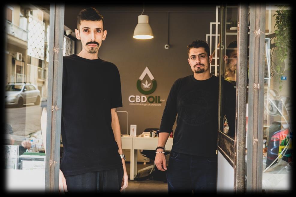 λύσει την οποιαδήποτε απορία και να προσφέρει εξειδικευμένες λύσεις στον πελάτη.