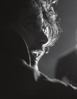 Πόση διαπραγμάτευση του είναι επιτρεπτή; Και πόσο μπορούν να αντέξουν οι θεατές τη θεατρική σύμβαση και να παραμείνουν «θεατές»; Πρόκειται για ένα έργο-πείραμα που καταργεί τα όρια