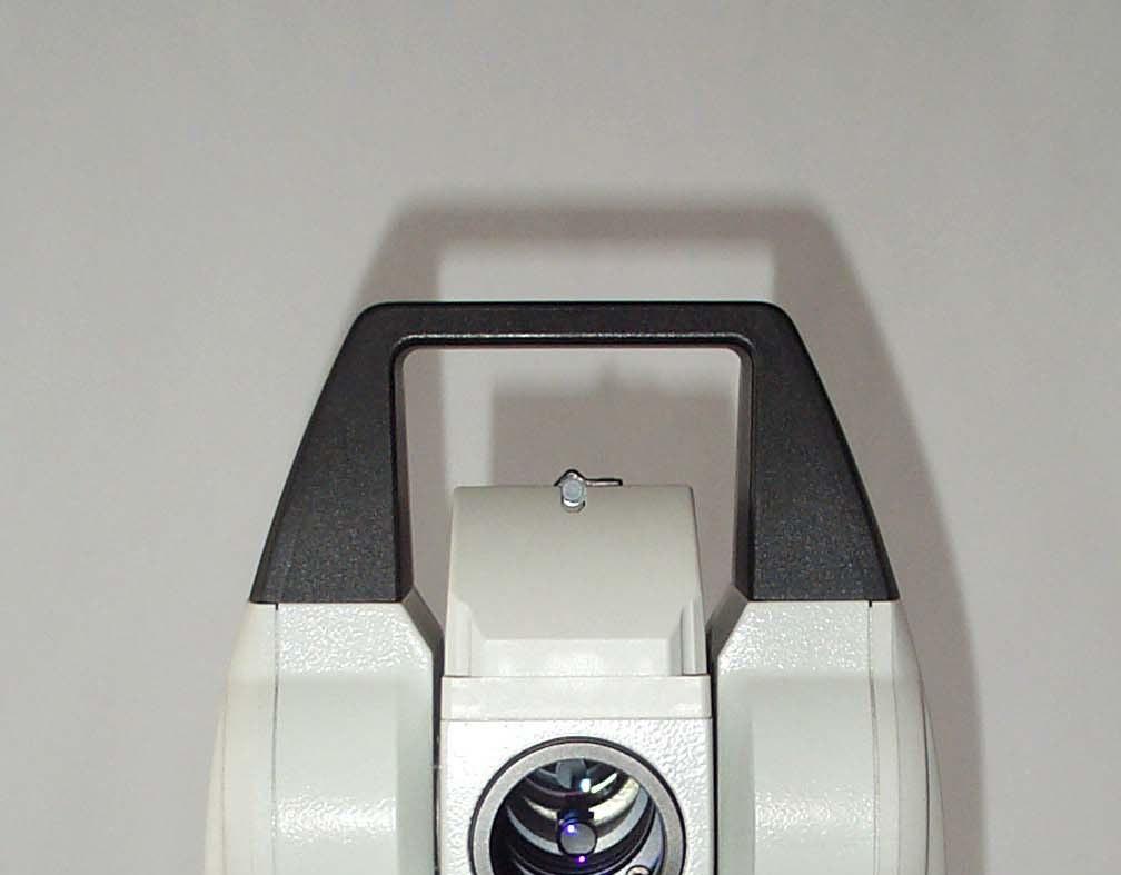 Na slk 3 je prkazan elektronsk tahmeter Leca TDM 5. SLIKA 3: Elektronsk tahmeter Leca TDM 5. 7.