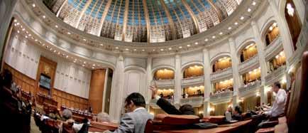 Eficiența energetică Prin stabilirea unor obiective naționale conforme cu obiectivul european general de creștere cu 20 % a eficienței energetice, importanța acesteia a fost readusă în prim-plan.