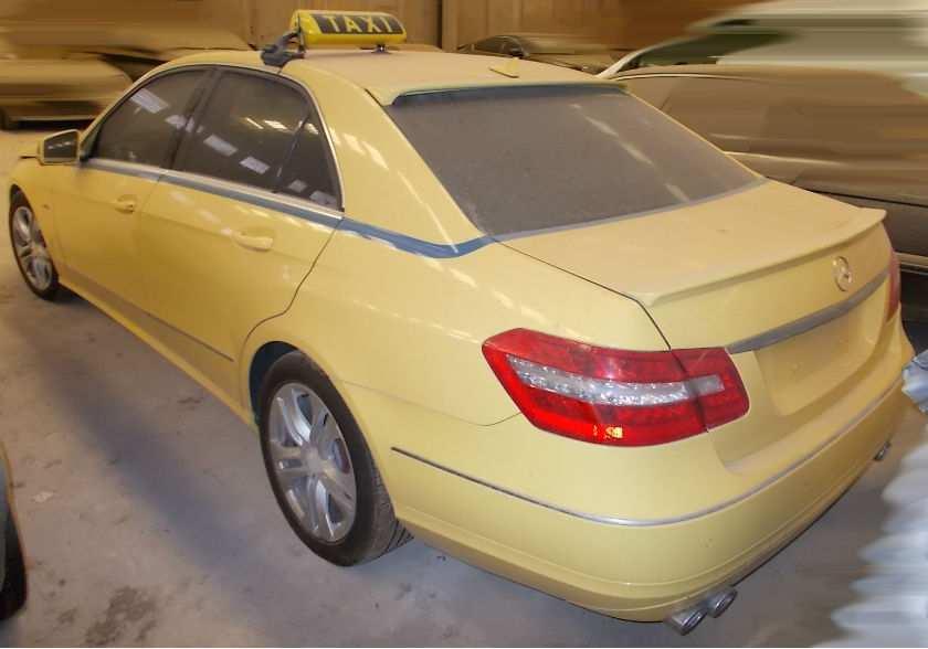 MERCEDES E220