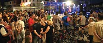 Slovenska Bistrica. Osrednji gost je bil minister za gospodarski razvoj in tehnologijo Zdravko Počivalšek, ki je uvodoma povedal nekaj več o stanju gospodarstva v Sloveniji.