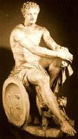 - Perikletoren eragin handia izan zuen, bere esanetan Doriforoa izan zen bere maisua - Lisipok giza irudia, atalen arteko harmonia eta kanon berria sortu zuen Atalak luzatu eta burua txikitu zuen