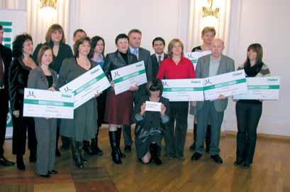 Partnerstva Nagraappleeni najbolji ekoprojekti U Novinarskom domu u Zagrebu 24. sijeënja ove godine održana je dodjela nagrada pobjednicima natjeëaja zekologija.