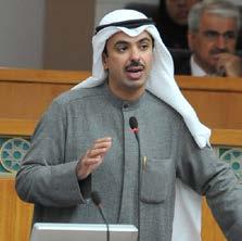 مجلس االدارة والنقابات واألمور تسير نحو احللول املناسبة دون إفراط أو تفريط يبقى أن هناك كلمات مساس باملوظفني بالقطاع النفطي وأنا مسؤول إليجاد