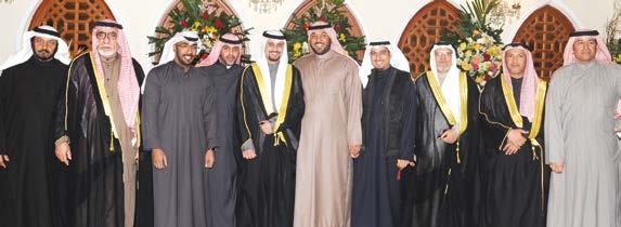 العروس علي العجمي مع