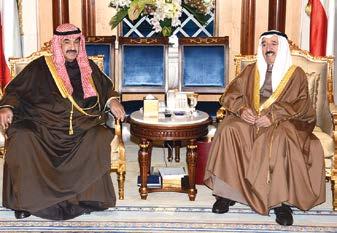 ووزير الداخلية الشيخ محمد اخلالد حيث قدم لسموه الفريق سليمان الفهد وذلك مبناسبة تعيينه وكيا لوزارة الداخلية كما استقبل سموه أيضا نائب رئيس مجلس الوزراء ووزير الدفاع الفريق متقاعد الشيخ خالد اجلراح.