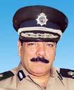 لتطبيق مثل هذا يجب أن نبدأ بالقياديني فمن ال يلتزم بتنفيذه على ضباطه وأفراده جتب محاسبته أوال حتى يشعر اجلميع مبدى أهميته وال يركن كالعديد من القرارات اإلدارية املتعلقة بالضبط والربط العسكري.