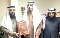 عن طريق تنظيم الدورات التدريبية لهم فضال عما يقدمه من الندوات القانونية واالجتماعية لنشر الوعي القانوني لدى أبناء املجتمع.