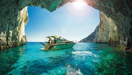 Ζάκυνθος ALL INCLUSIVE! 5 ημέρες Αναχ. 30/7/18 & 20/8/18 1Η ΗΜΕΡΑ: Αναχώρηση 06:30, Ισθμός στάση και συνεχίζουμε για να παρακάμψουμε την πόλη των ΠΑΤΡΩΝ και να φθάσουμε στο λιμάνι της ΚΥΛΛΗΝΗΣ.