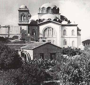 Άλκανθος με τους Αργείους, όπως και το Αφροδίσιο και τα Λιαστρικά, όταν εγκαταστάθηκαν εκεί μετά τον Τρωικό πόλεμο.