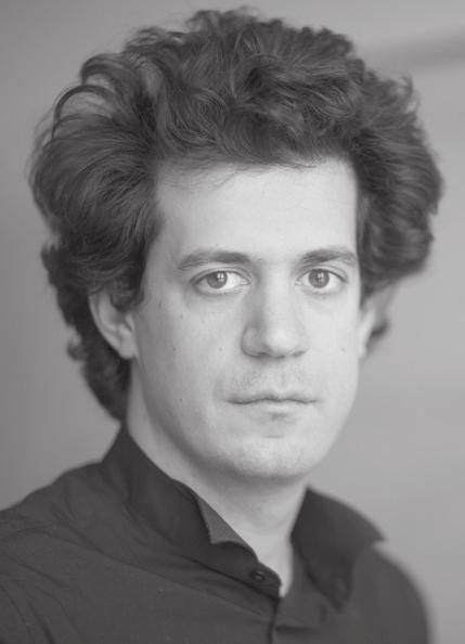 Προσκεκλημένος Ομιλητής Guest Speaker Χαιρετισμός από τον Γενικό Διευθυντή Greetings from the Principal Κωνσταντίνος Δασκαλάκης Καθηγητής, Τμήμα Ηλεκτρολόγων Μηχανικών και Πληροφορικής στο MIT Ο