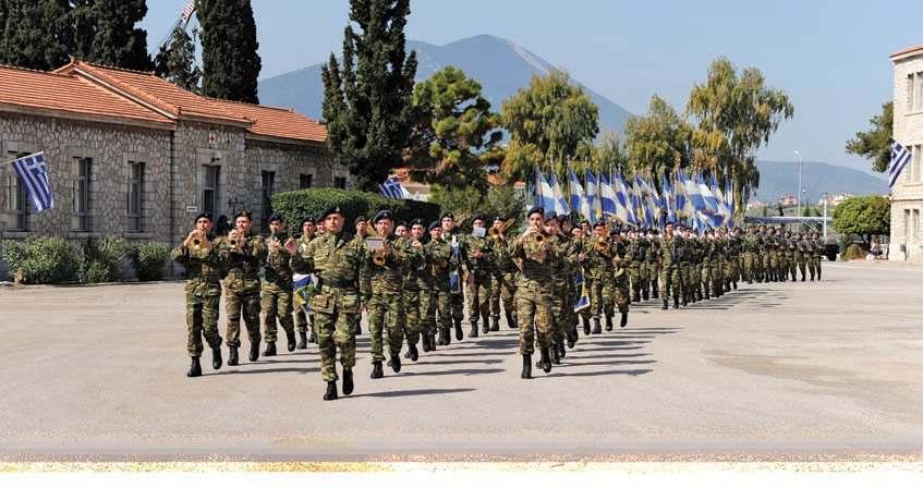 ΕΠΙΣΚΕΨΕΙΣ-ΕΚΔΗΛΩΣΕΙΣ Τελετή Εορτασμού της Αποφοίτησης των ΥΕΑ στη Σχολή Εφέδρων Αξιωματικών